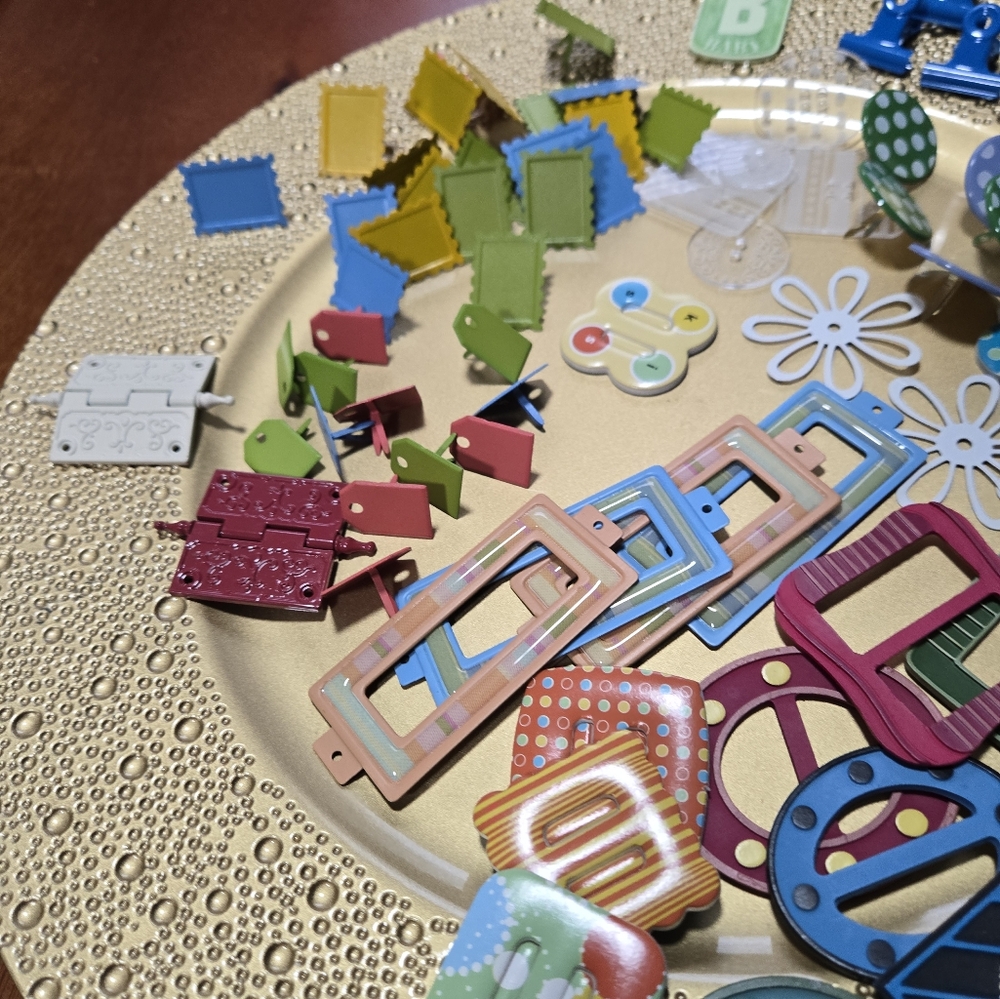 Colorful Scrapbooking Embellishments - Picture 6 of 16